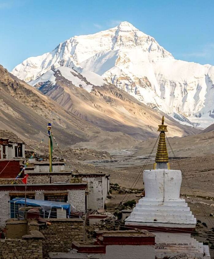 High plateau landscape in Tibet